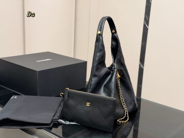 CHANEL 467696