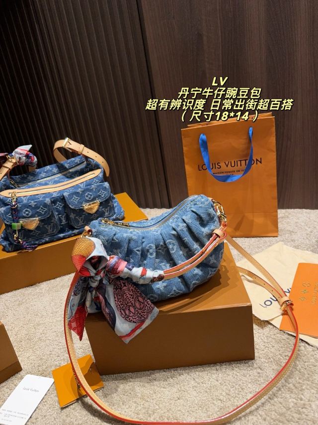 LOUIS VUITTON 467705
