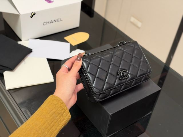 CHANEL 467700