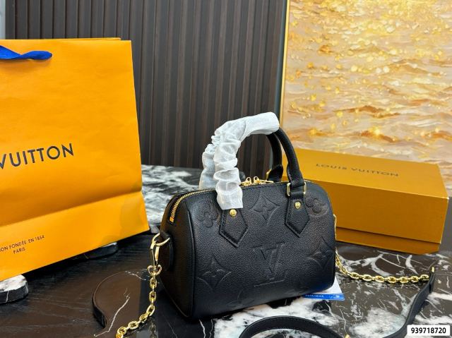 LOUIS VUITTON 467661